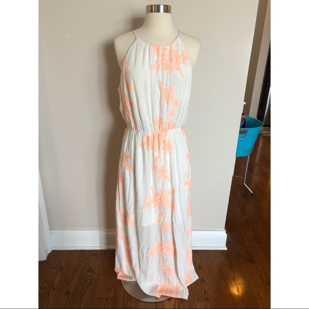 Love...Andy Embroidered Halter Maxi Dress Sz L